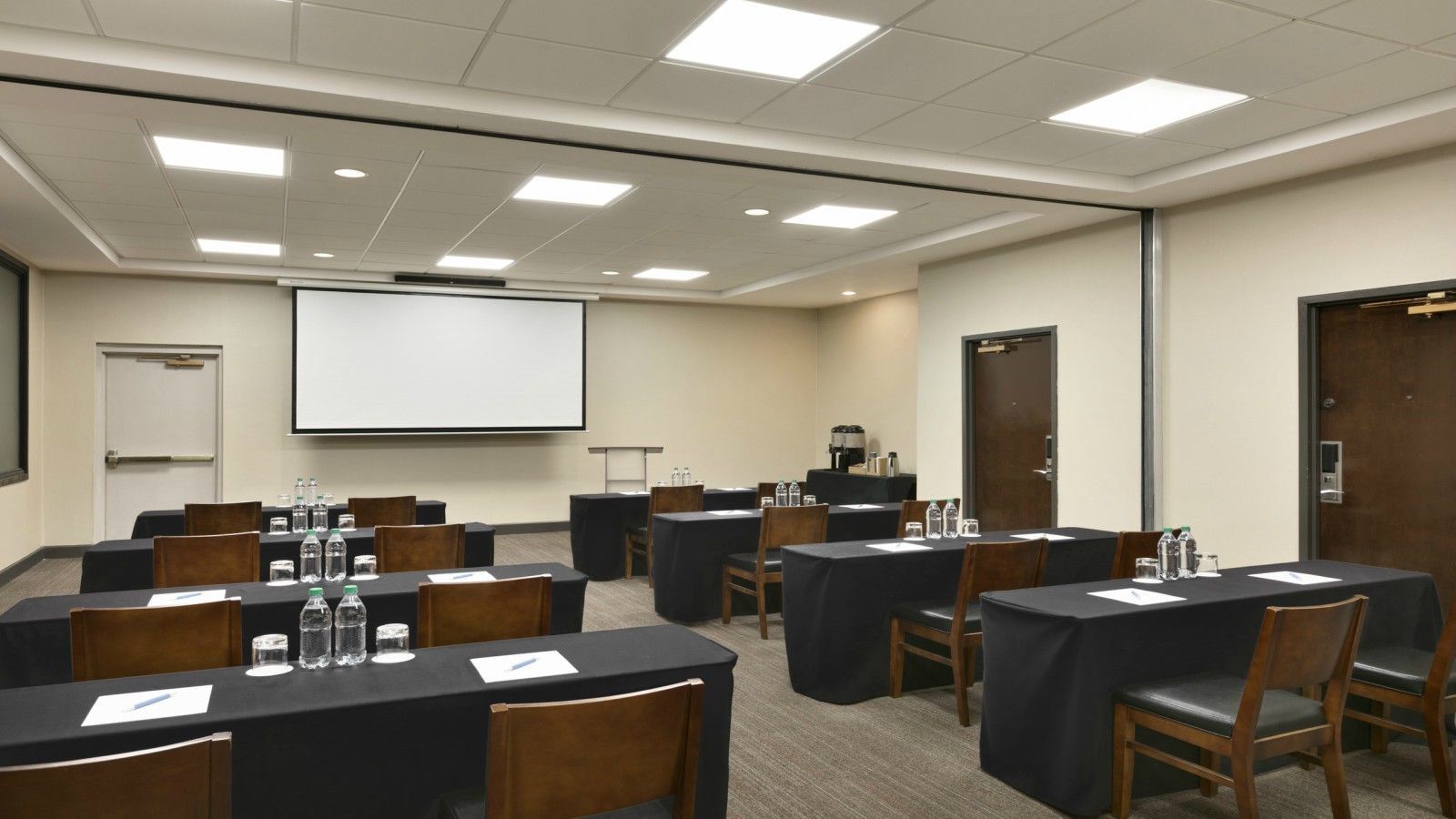 Four Points By Sheraton Raleigh North Negocio foto